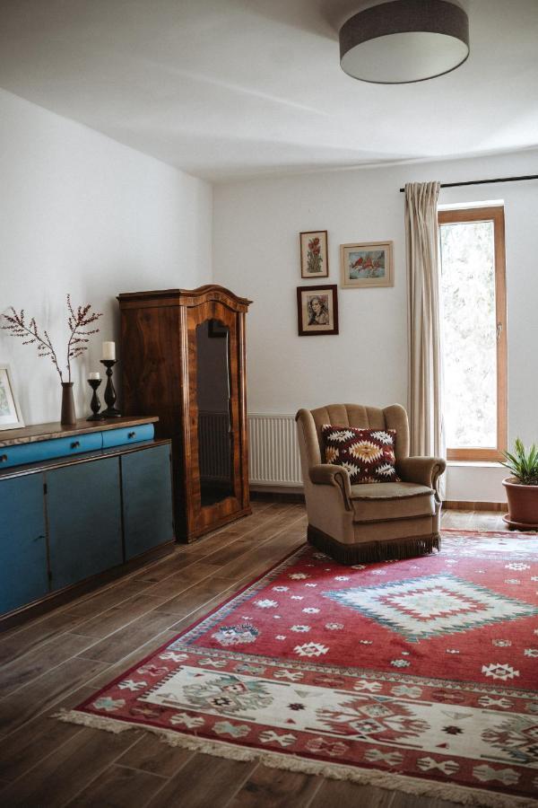 Madaras Haz Apartment Tard Luaran gambar